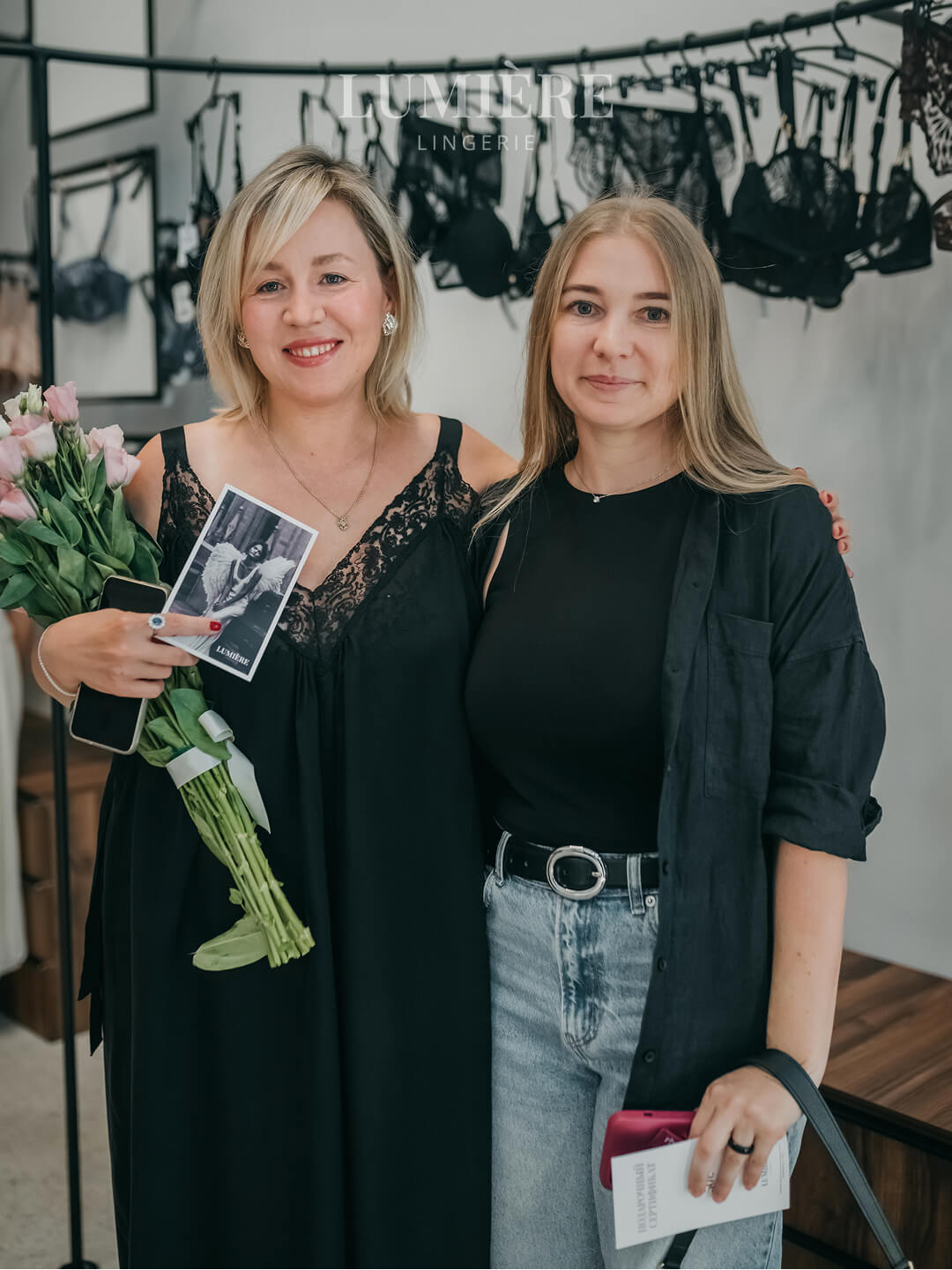 Visual guide showing proper bust measurement technique for Aubade French bra sizing at Lumiere boutique Limassol Cyprus